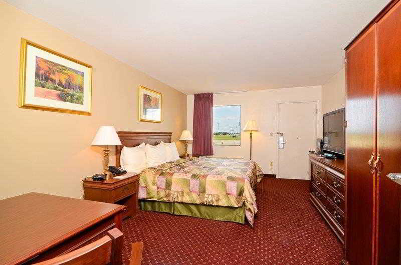 Super 8 By Wyndham Mcgehee Hotel Exterior photo